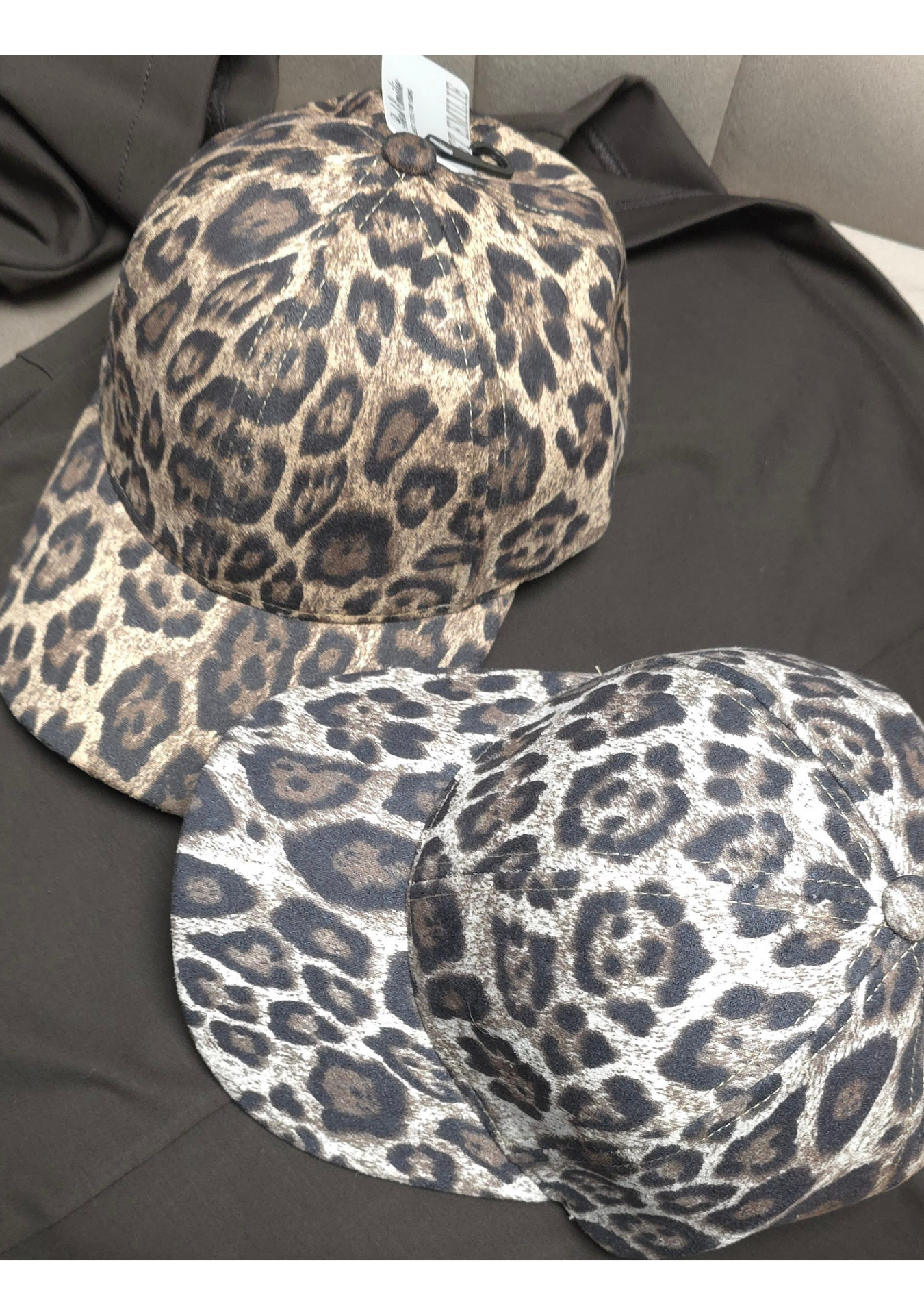 Leo Cap Taupe & Beige 