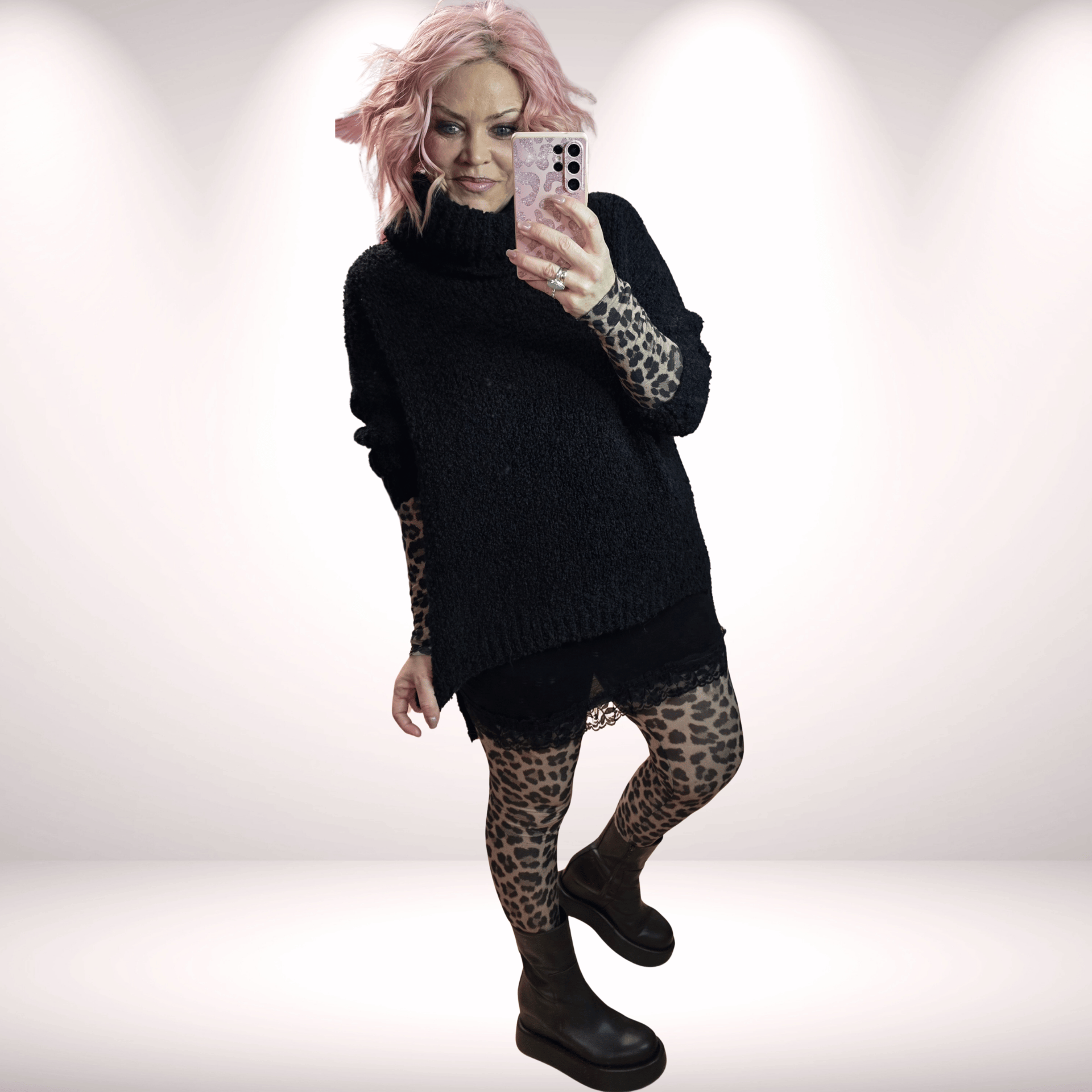 Bouclé Vokuhila Pulli – Großer Rollkragen schwarz