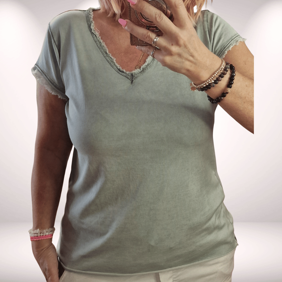 Basic Shirt mit Fransenärmeln Khaki 