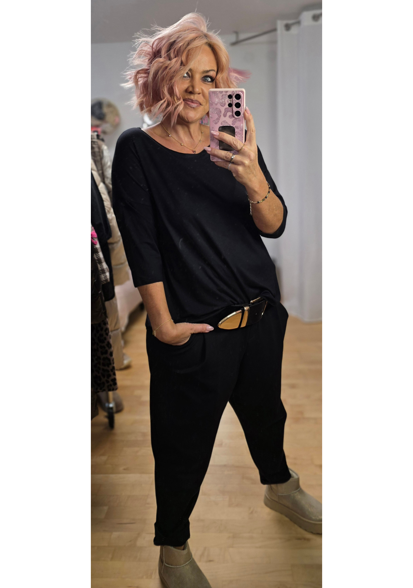 Basic Shirt halbarm – Schwarz