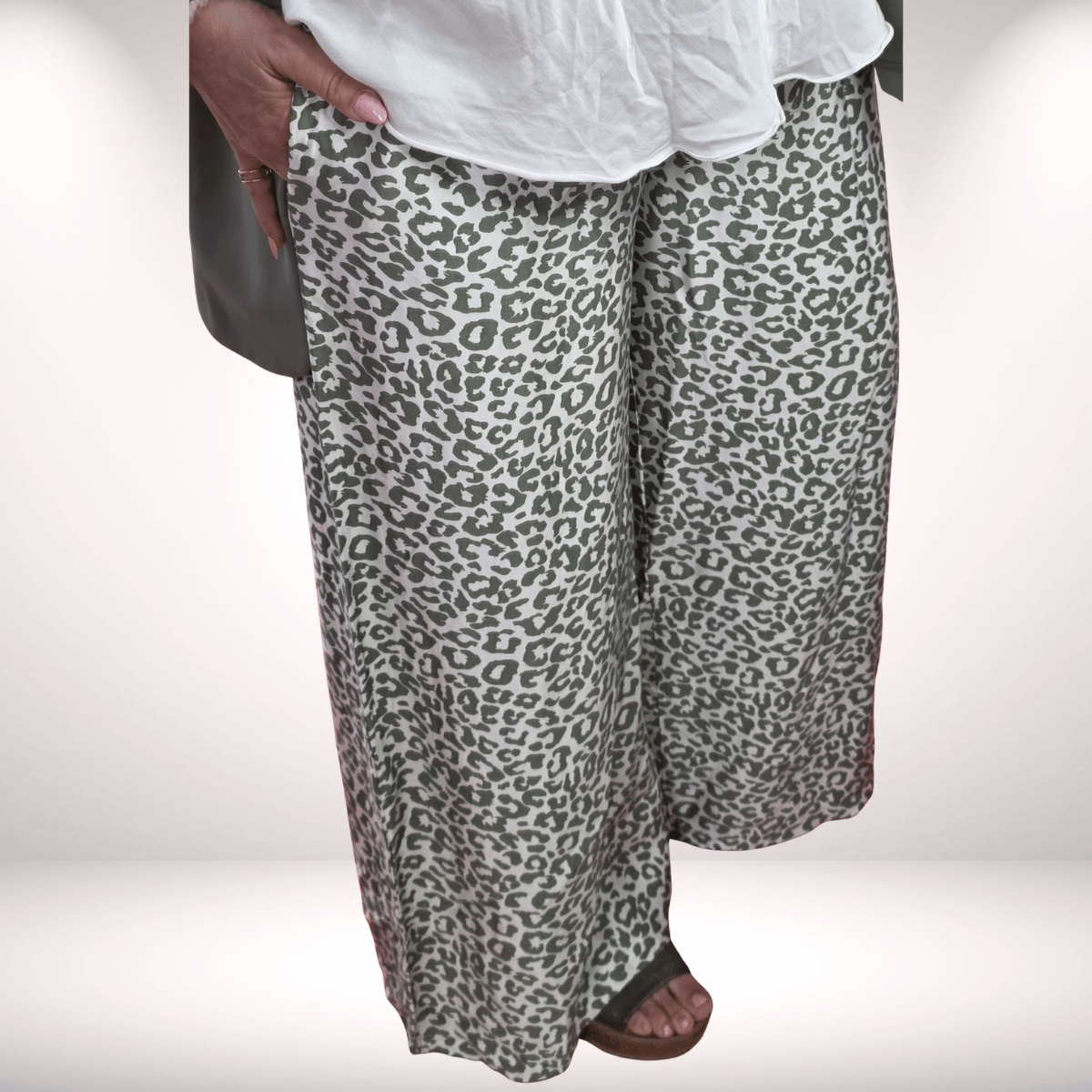 Marlene Hose – Leo Khaki | Viskose & Seide