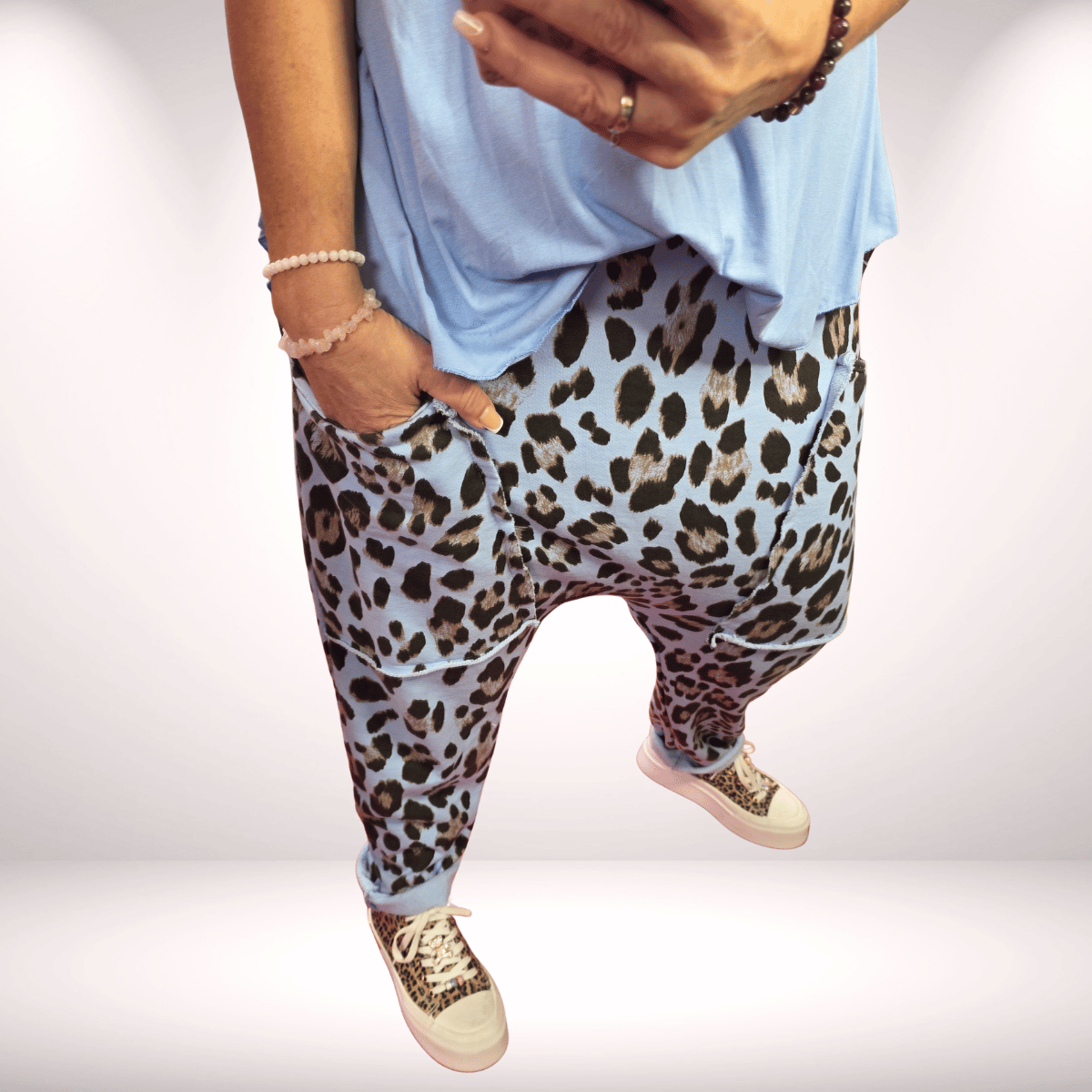 Baggy Hose Leo - hellblau 