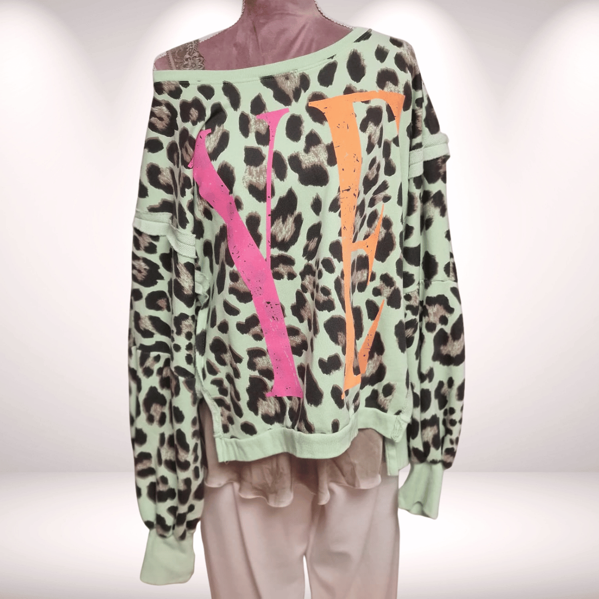 Sweaty Leo Yeah Hellgrün 