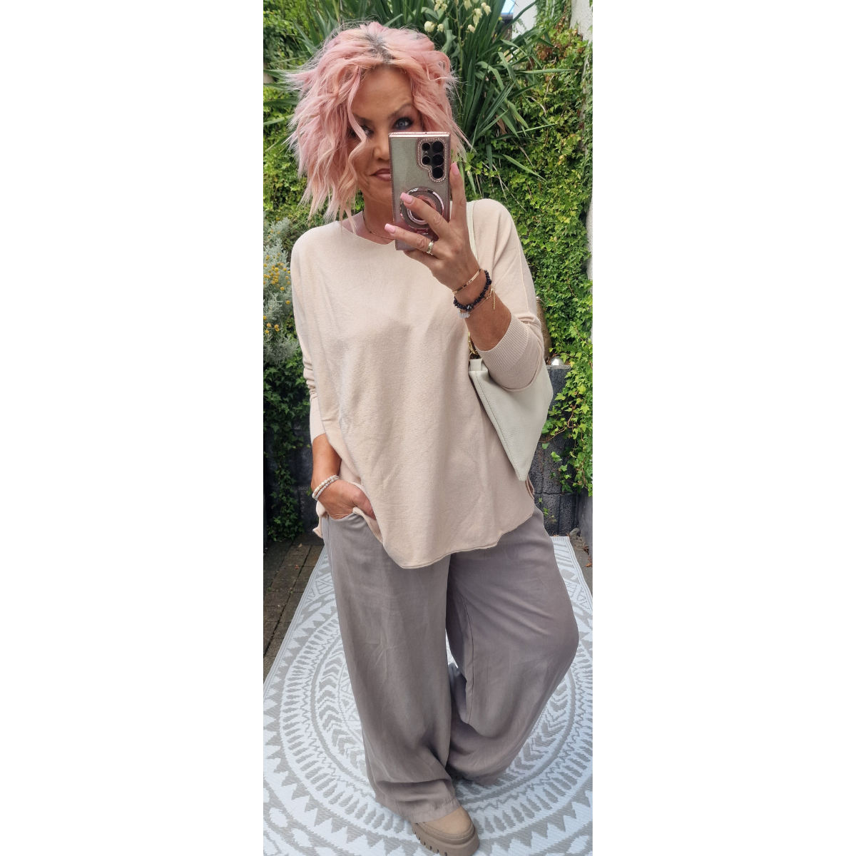 KASCHIER PULLI Kastig Seitenschlitze