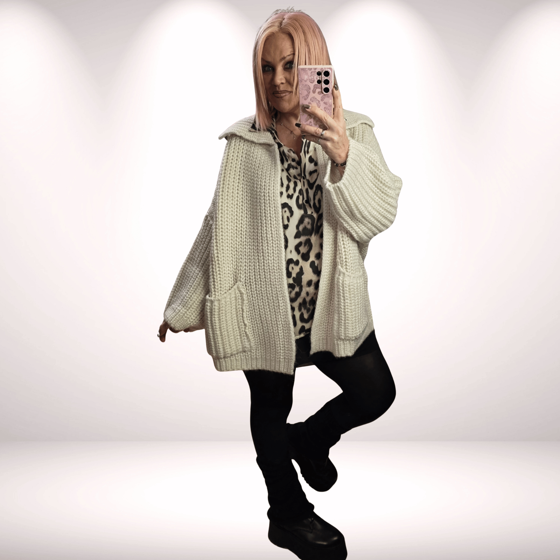 Ancora Strickjacke mit Kragen – Creme