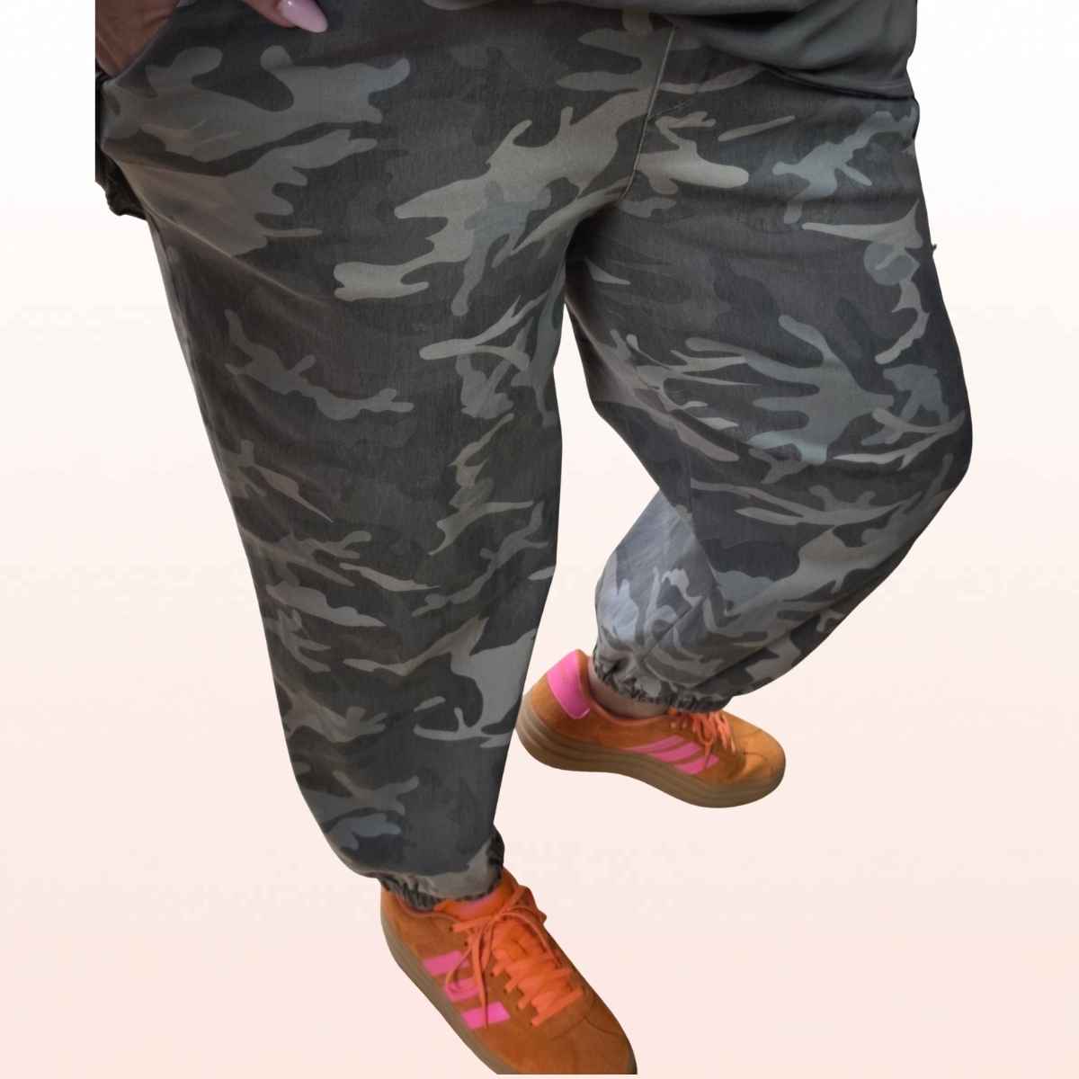 Ballonhose Camouflage Dunkel-Taupe Beige – Damen