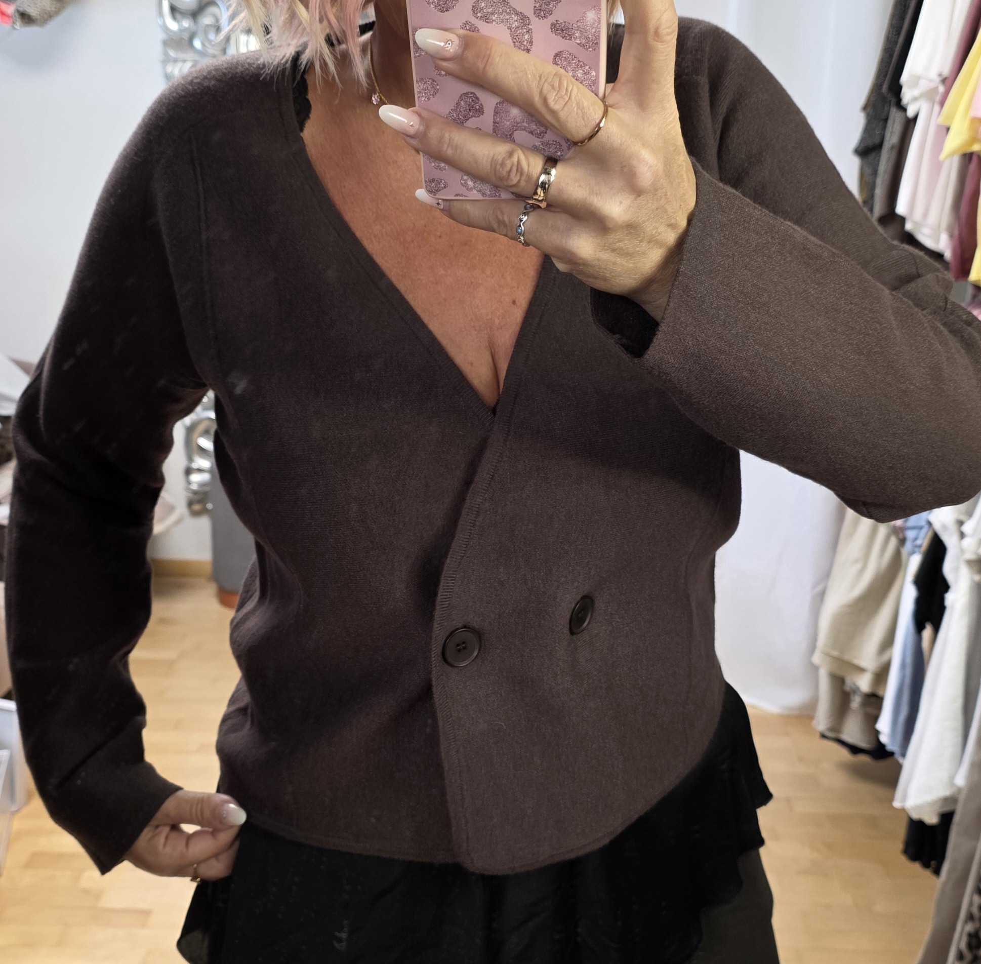 Kurze Schoko Strickjacke 2-in-1