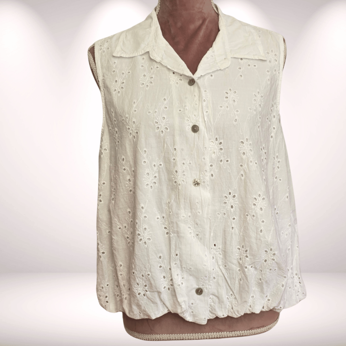 Blusenweste – mit Lochspitze - Weiß