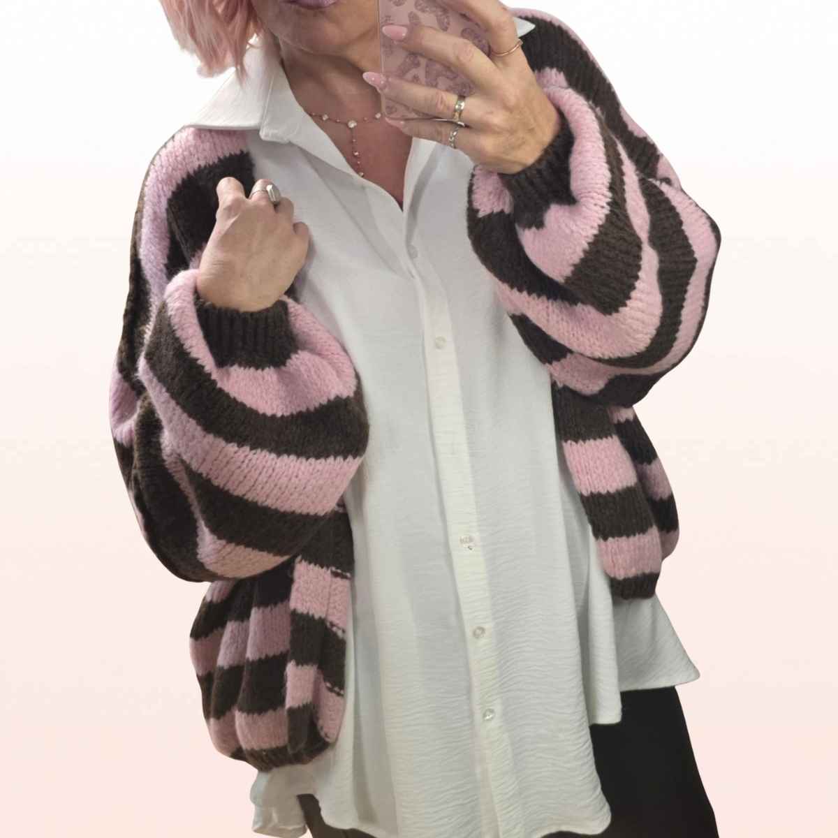 Strickjacke Stripes Schoko-Rosa –trendy weite Ärmel