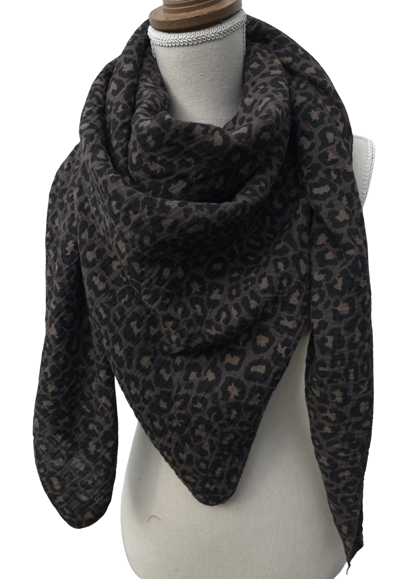 Musselin Schal – Schoko Leo Style