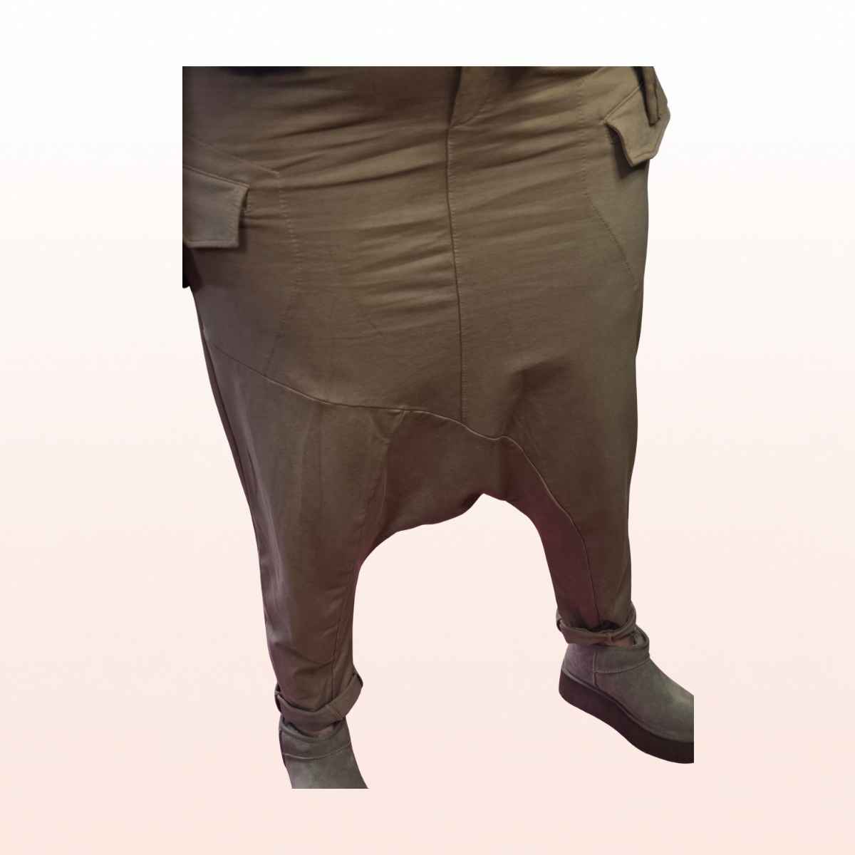 Tiefe Haremshose Camel