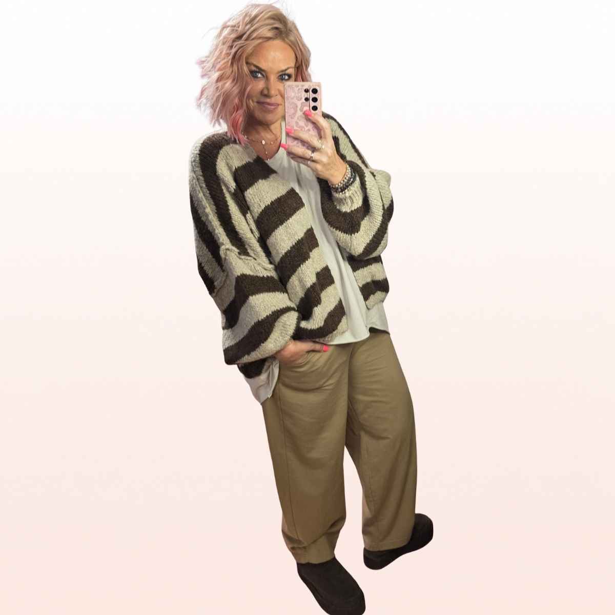 Strickjacke Stripes Schoko-Beige trendy weite Ärmel
