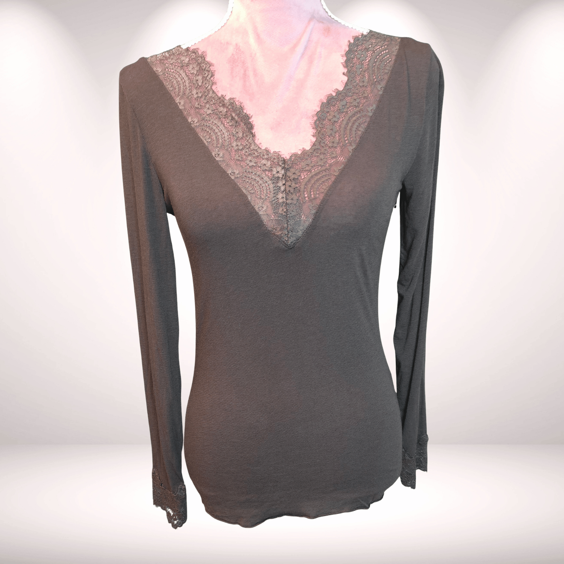 Longsleeve Cashmere mit Spitze – Schoko 