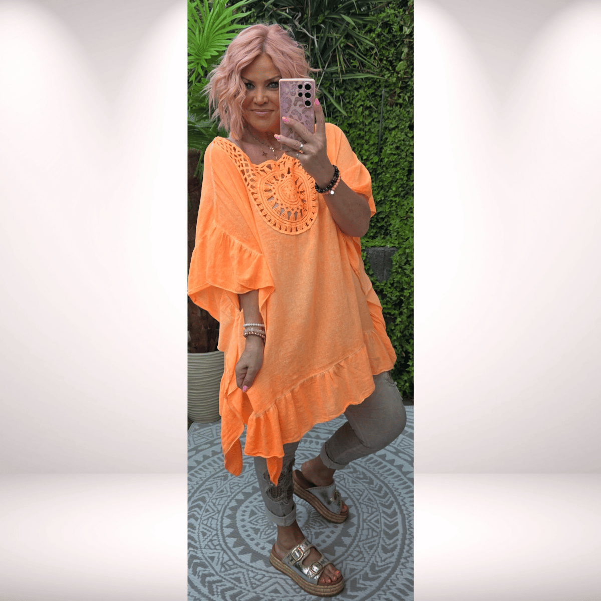 Strandkleid – Neon Orange mit Lochspitze 