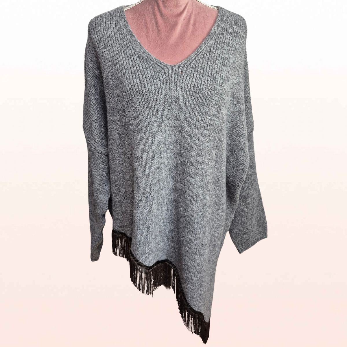 Asymmetrischer Fransenpullover Hellgrau meliert – Western Style