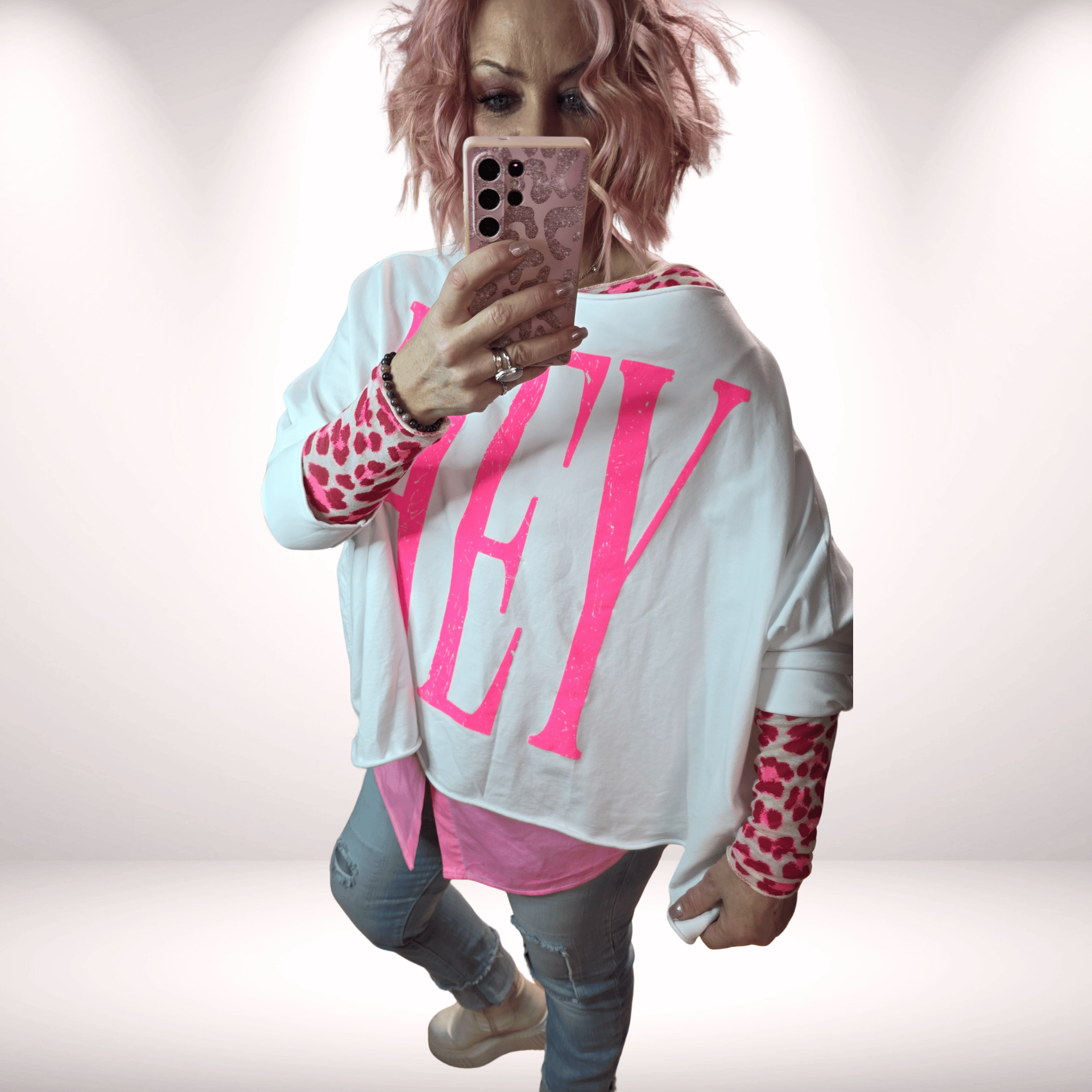 Poncho Sweater „HEY YOU“ neonpink weiß