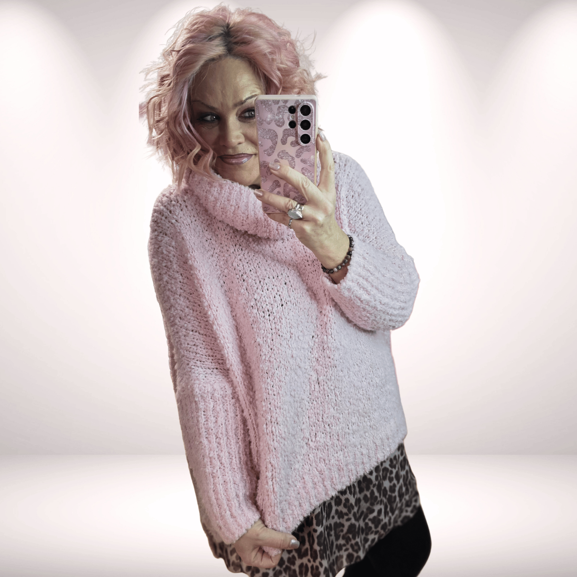 Bouclé Vokuhila Pulli – Großer Rollkragen rose