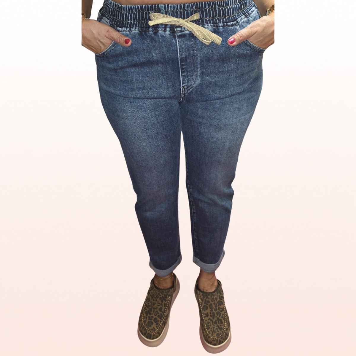 Jeans Mom Fit Denim mit Gummibund