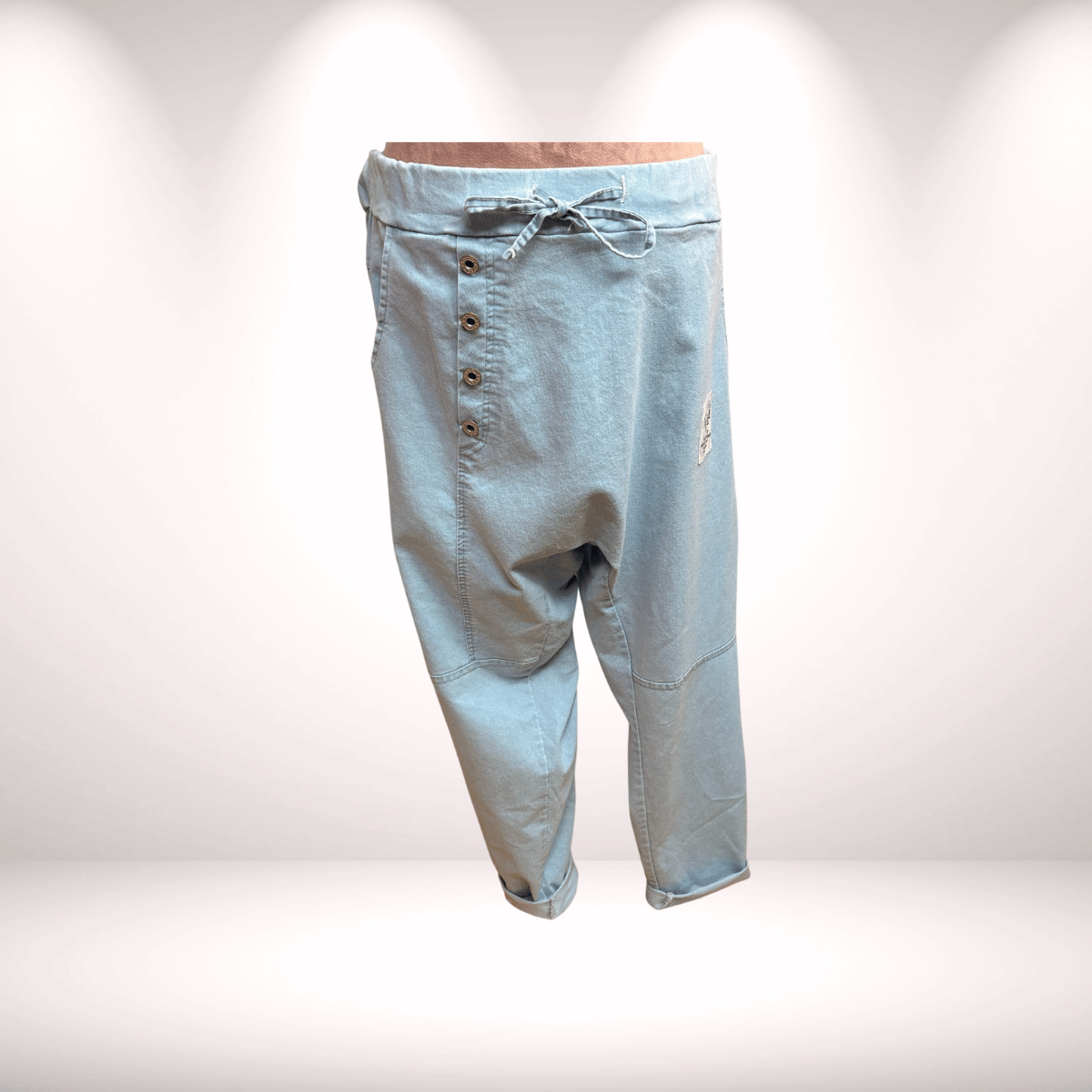 Jeans Baggy mit Knöpfen – lässig & modern